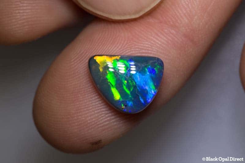 3.70 ct gem black opal 9.5x12x4.5mm - Image 2