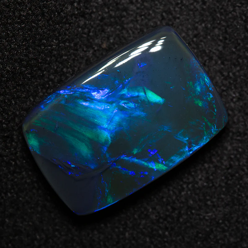 3.74 ct black opal 13.6x9.3x3.6mm - Image 3
