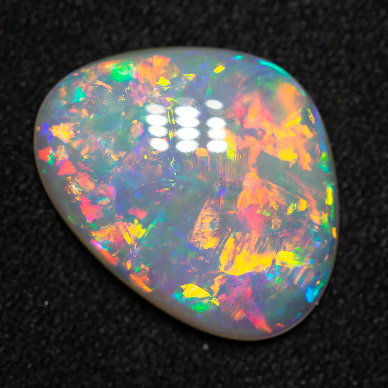 3.74 ct gem crystal opal 15x11.5x3.5mm - Image 2