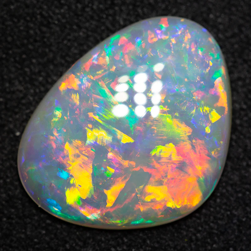 3.74 ct gem crystal opal 15x11.5x3.5mm - Image 3