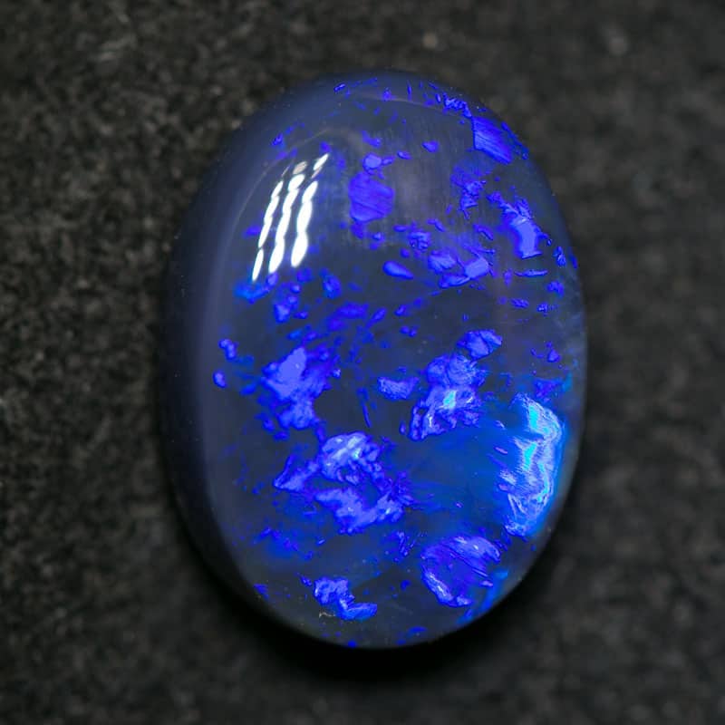 3.75 ct black opal 12x9x5mm - Image 3
