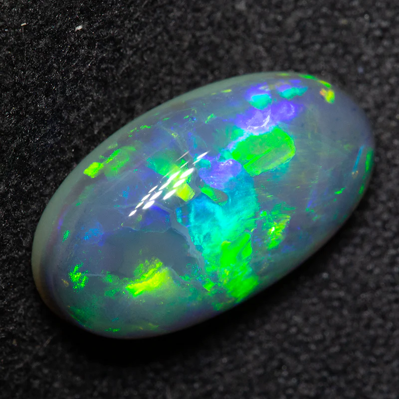 3.77 ct dark opal 14x8x5mm - Image 2
