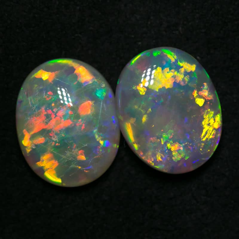3.80 ct gem crystal opal pair 10x8mm - Image 5