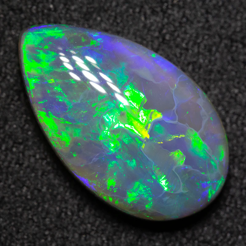 3.87 ct black opal 15x8.9x4.5mm - Image 2