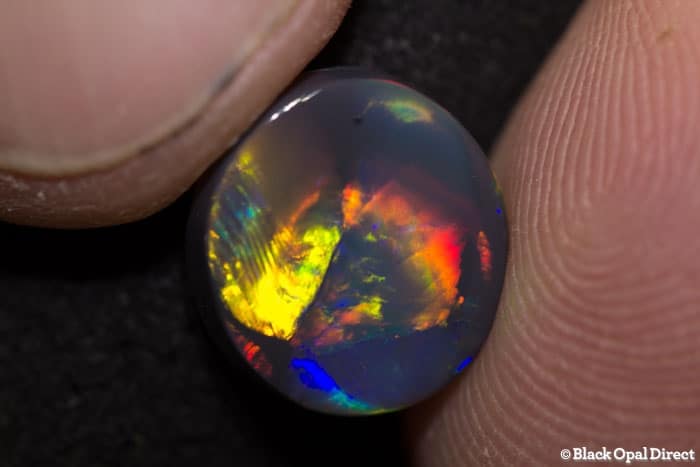 3.95 ct gem black opal 11.5x10.5x4.5mm - Image 2