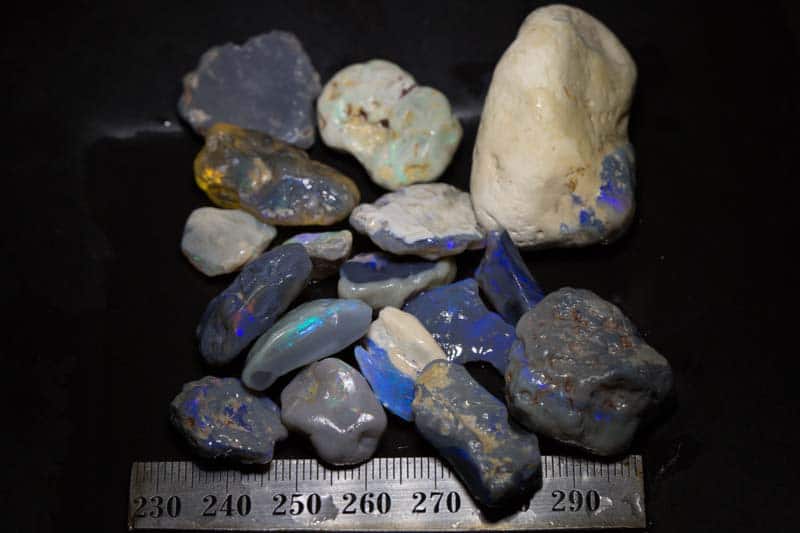 316 ct rough opal parcel for beginners - Image 2