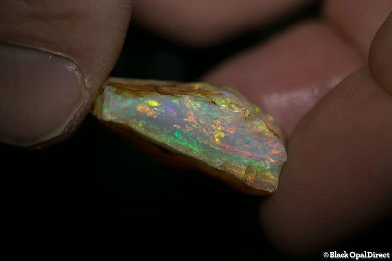 32.00 ct rough opal piece 28mm across - Image 2