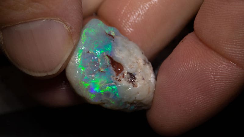 32.36 ct rough opal piece 25mm across - Image 2