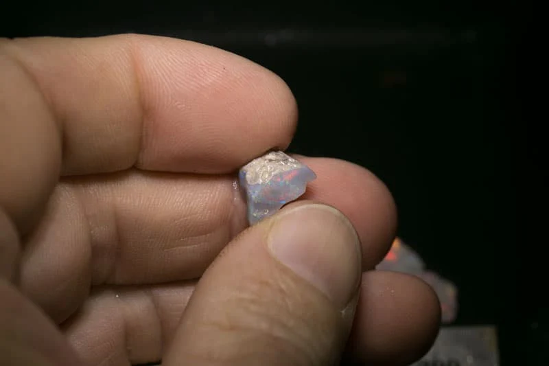 32 ct rough opal parcel - Image 2