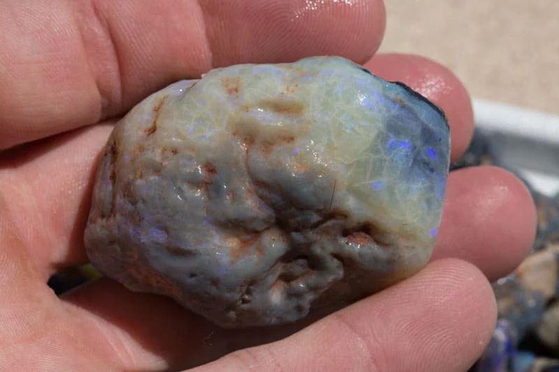 3200 ct rough opal parcel - Image 13
