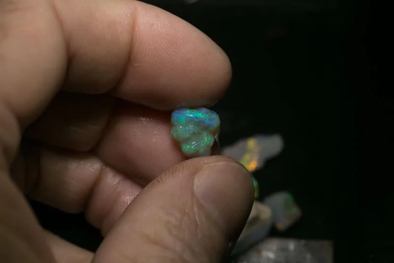 33 ct rough opal parcel - Image 2