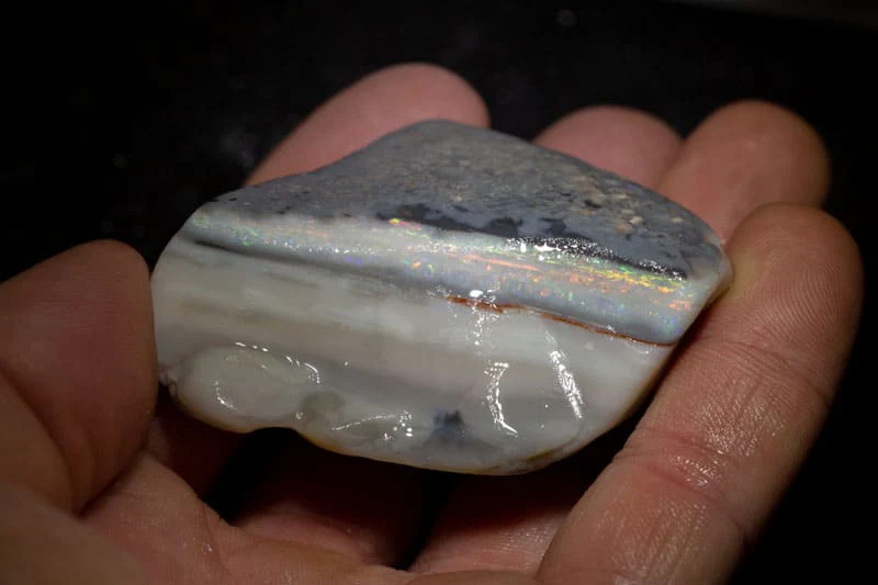 332 ct rough opal piece 62mm across - Image 2
