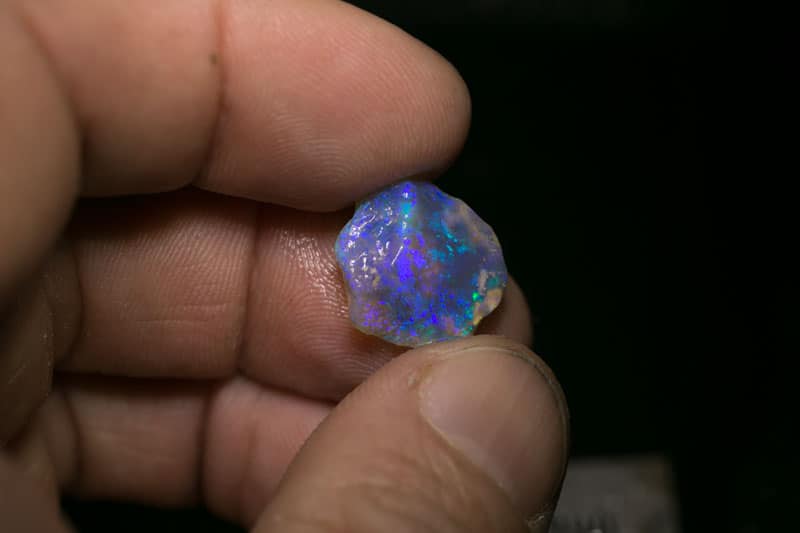 34 ct rough opal parcel 6 pc for the Intermediate opal cutter - Image 2