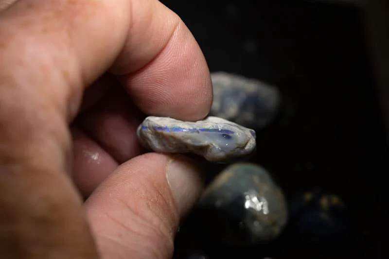 358 ct rough opal parcel - Image 2