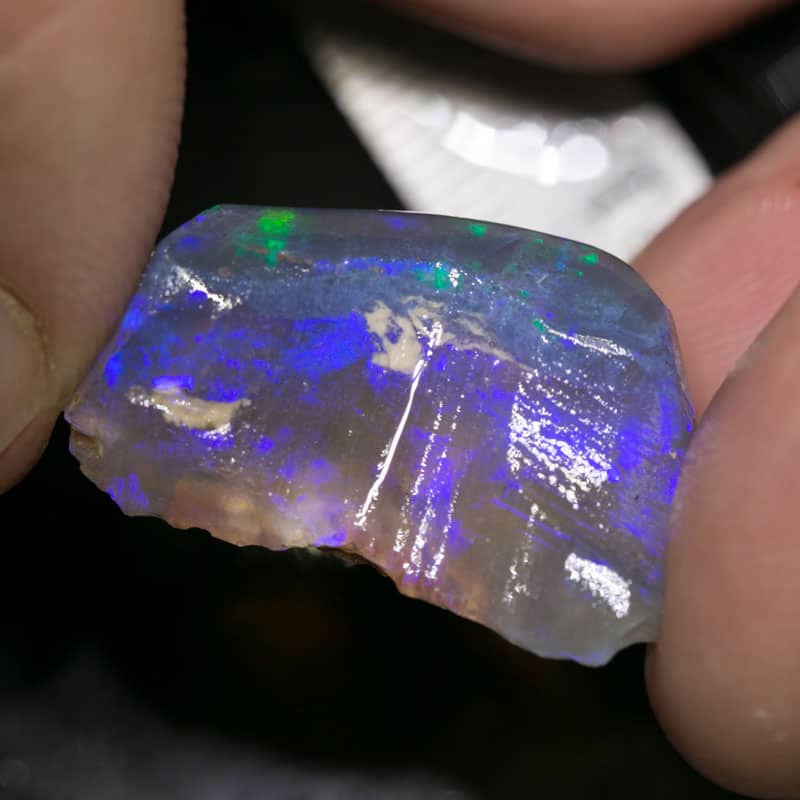 36.19 ct roughly rubbed opal piece 27mm across - Image 2