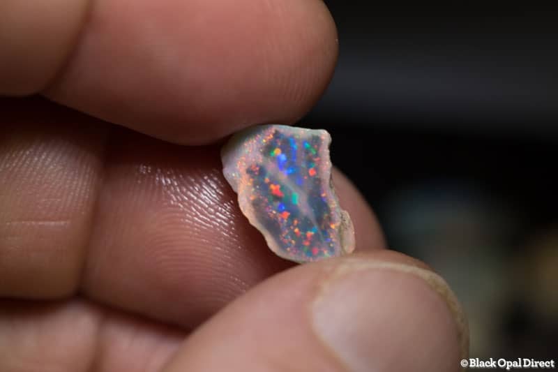 375 ct rough opal parcel for intermediate cutters - Image 2