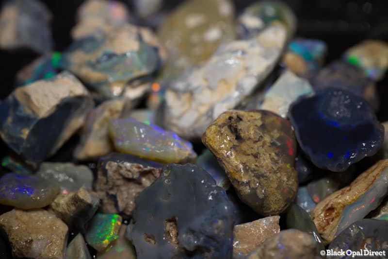 375 ct rough opal parcel for intermediate cutters - Image 8