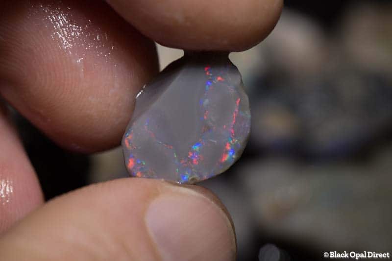 375 ct rough opal parcel for intermediate opal cutters - Image 9