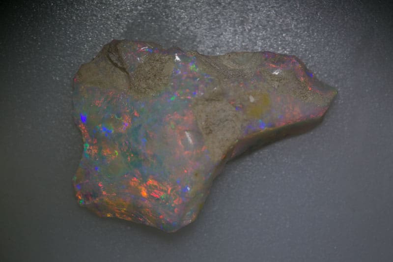 38.81 ct rough white opal piece 42mm across - Image 3