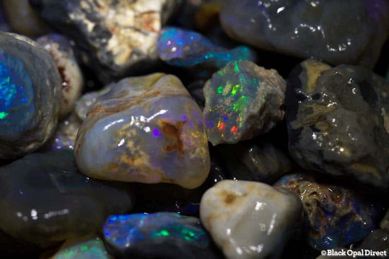 385 ct rough opal parcel for beginners and intermediate opal cutters - Image 2