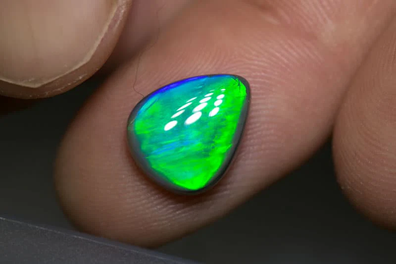 4.02 ct gem black opal 13x10.5x5mm - Image 2