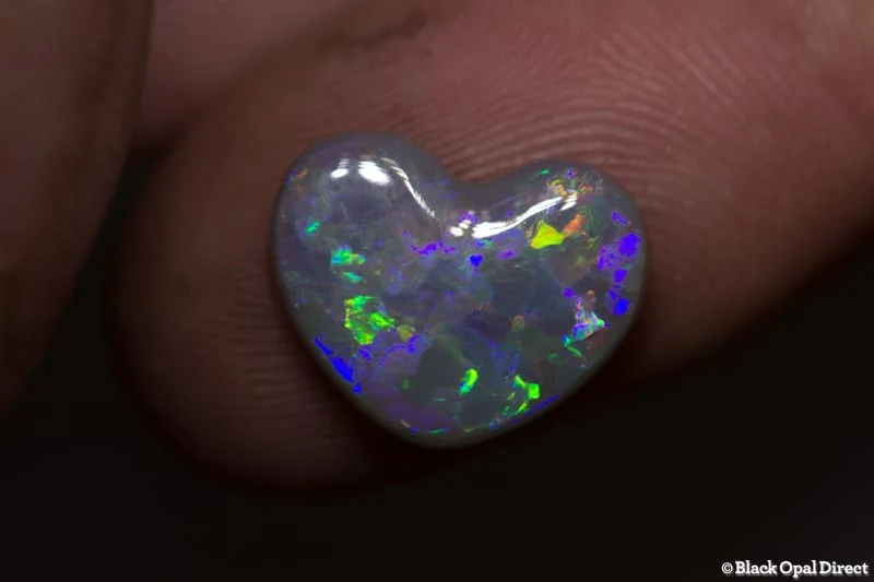 4.02 ct heart shaped semi black opal 14x11x3mm - Image 2