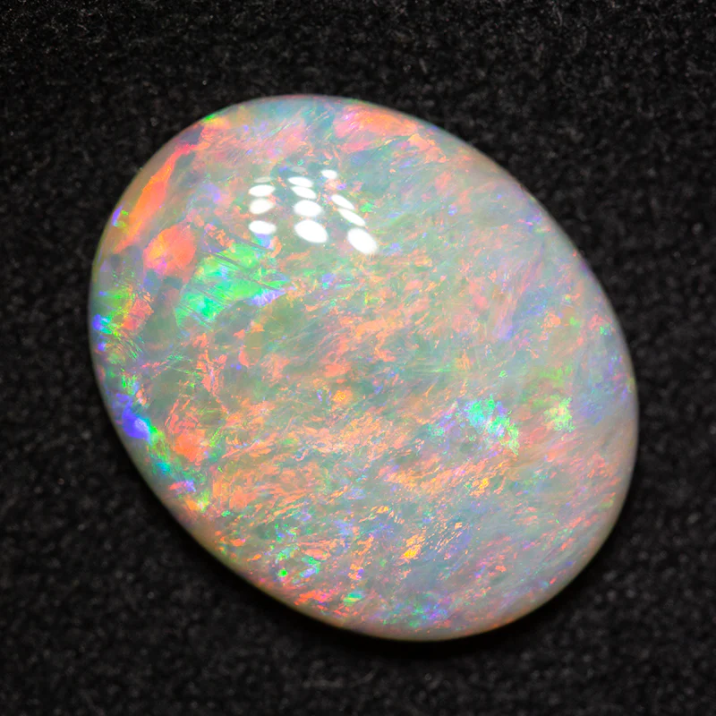 4.02 ct white opal 14.4x11.6x3.5mm - Image 3