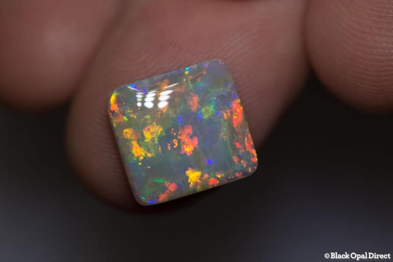 4.03 ct cushion cut light opal 12x11.5x3mm - Image 2