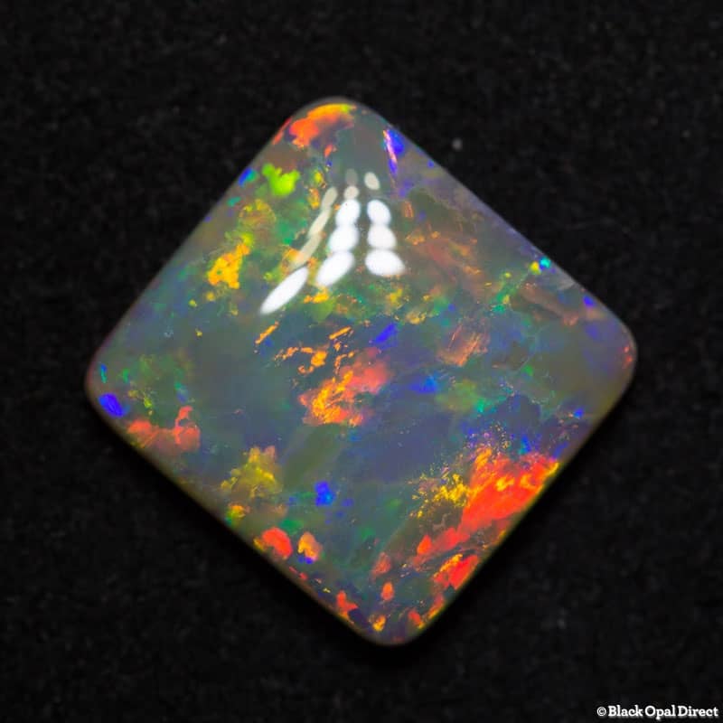 4.03 ct cushion cut light opal 12x11.5x3mm - Image 3