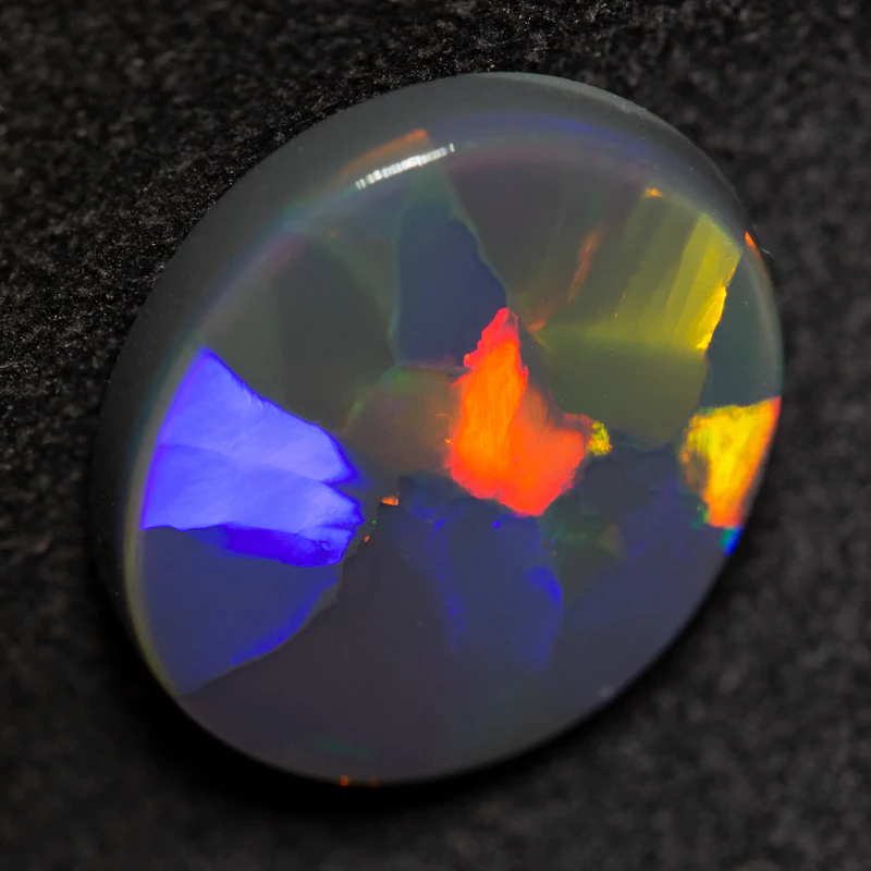 4.15 ct black opal 13.4x11.6x3.7mm - Image 3