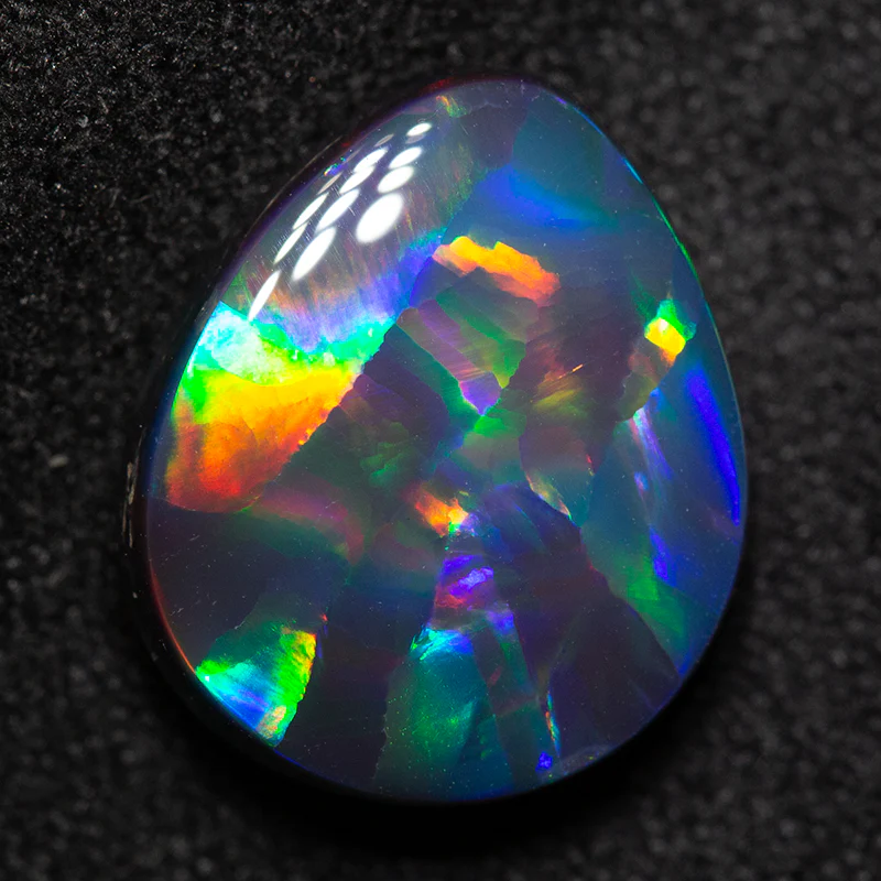 4.16 ct gem black opal 12.6x10.6x4.8mm - Image 4