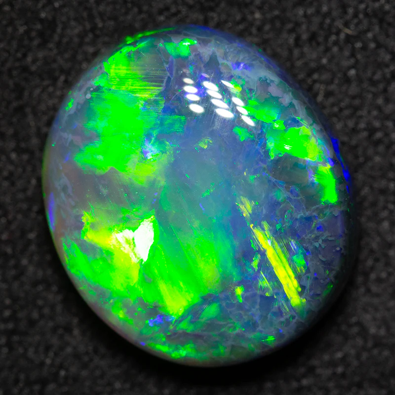 4.19 ct gem black opal 12.4x10.8x5.1mm - Image 2