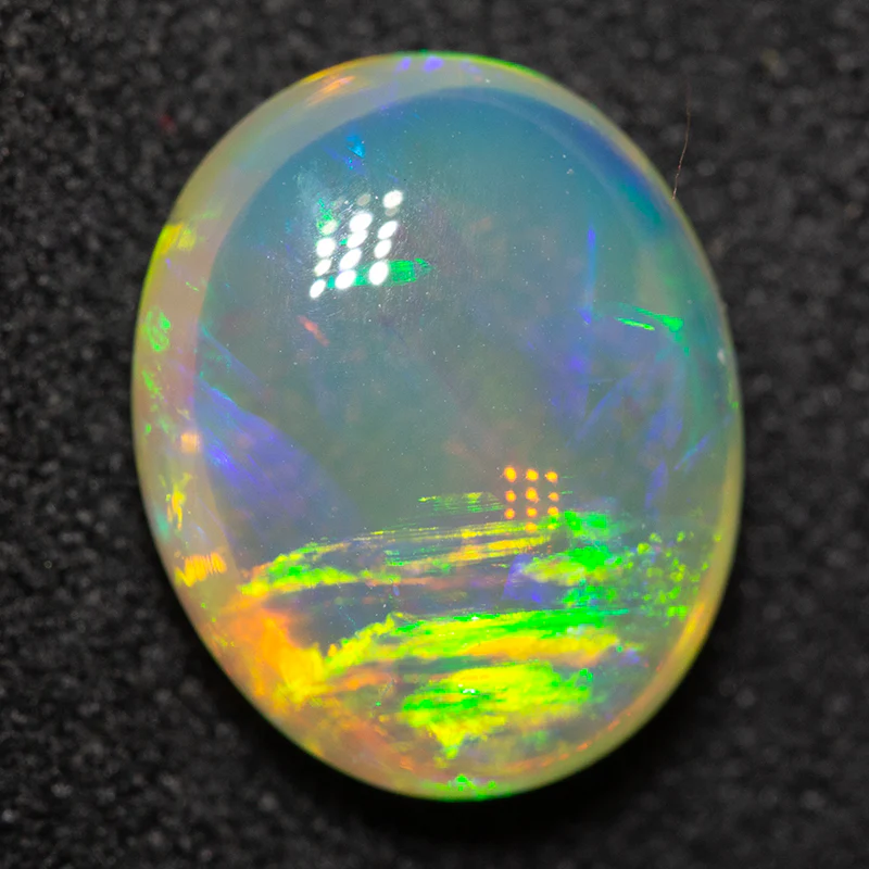 4.23 ct crystal opal 12.2x10x5.8mm - Image 2