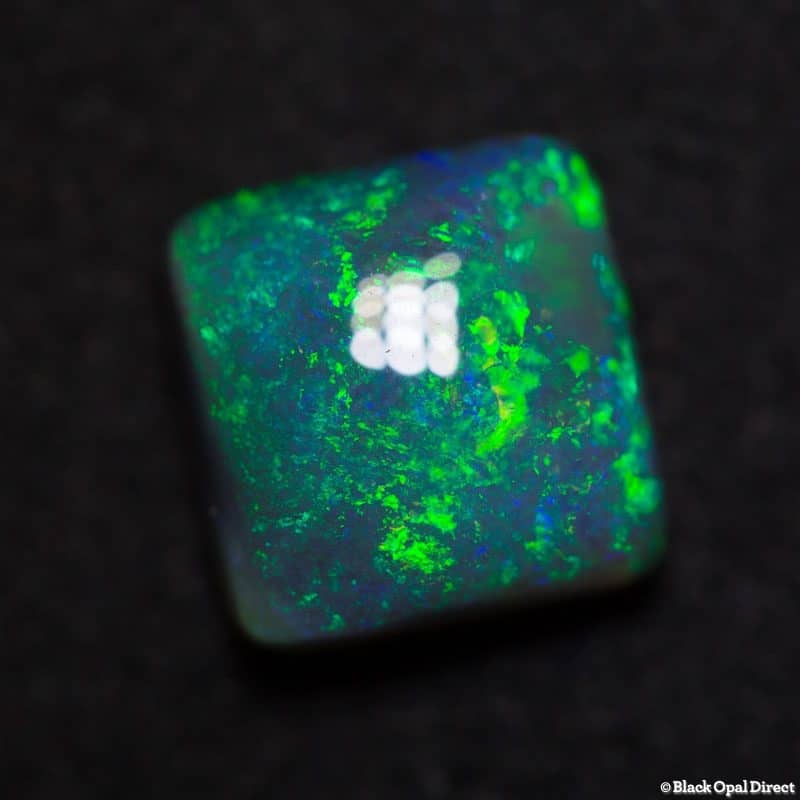 4.24 ct cushion cut dark opal 10x9.5x5mm - Image 3