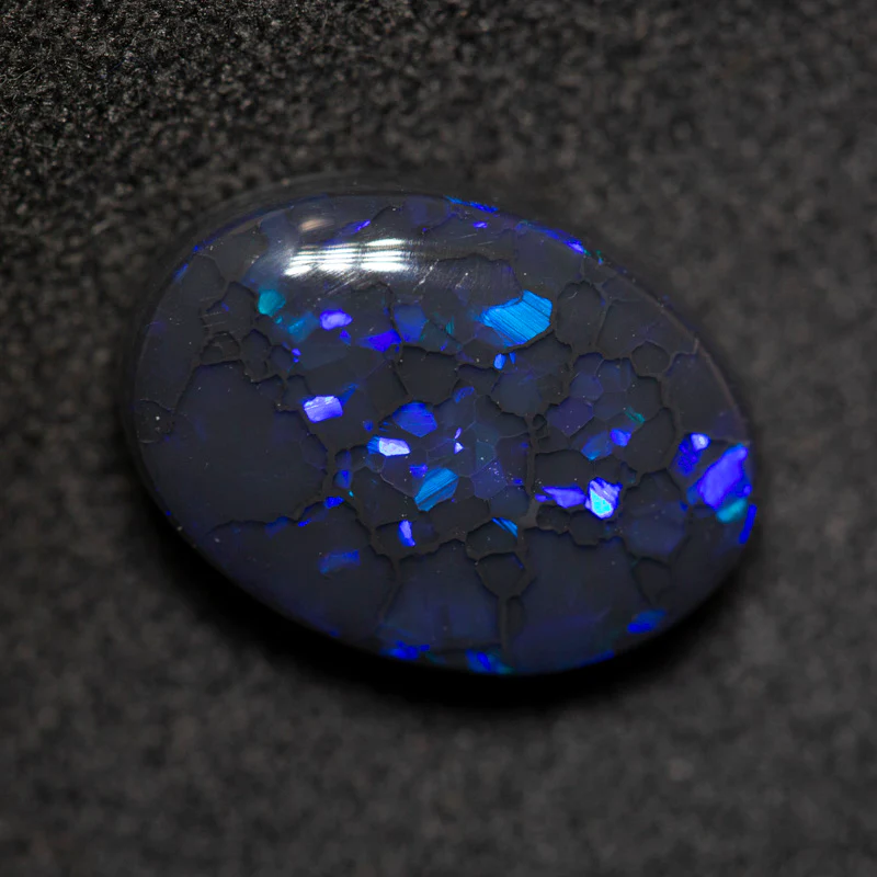 4.27 ct black opal 13.2x9.5x5.2mm - Image 2