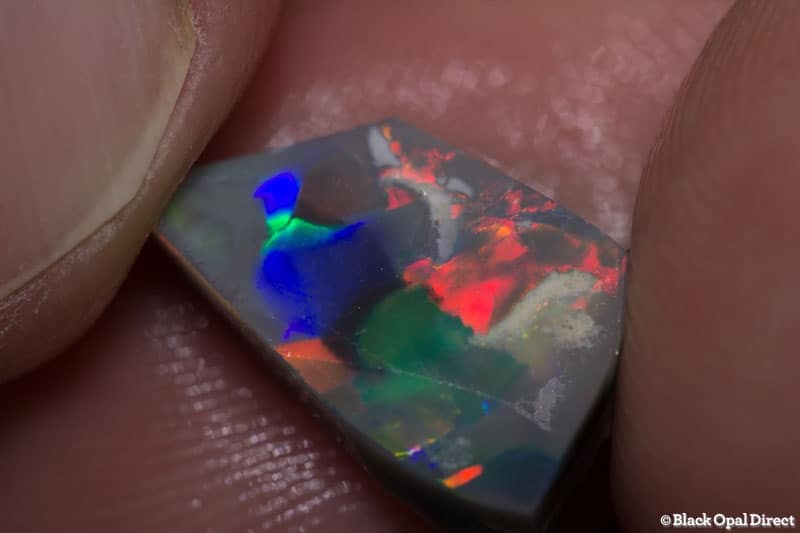 4.45 ct rough opal piece 14mm across - Image 2