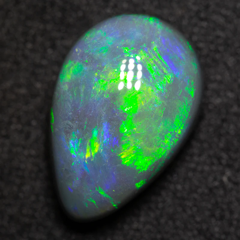 4.49ct black opal 13.7x9.3x6.1mm - Image 2