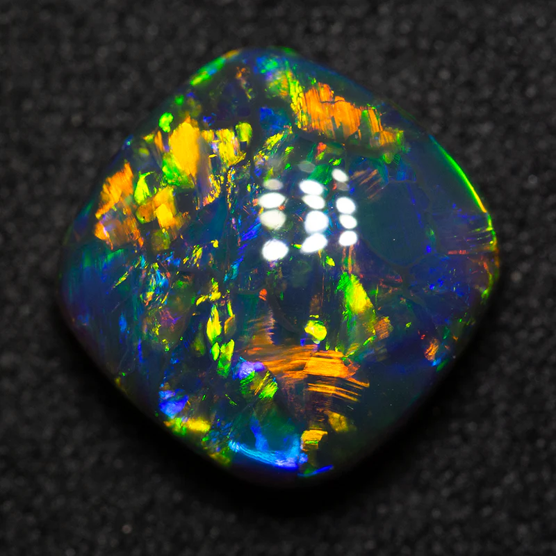 4.57 ct gem black opal 10.6x10.6x5.7mm - Image 4