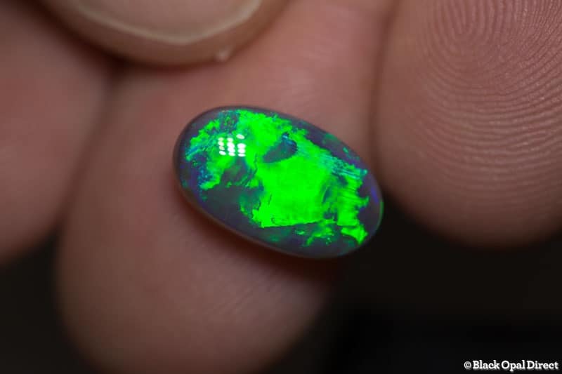 4.60 ct green dark opal 14x8.5x6mm - Image 2