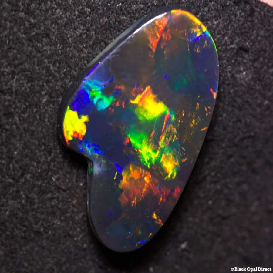 4.63 ct gem palette shape black opal - Image 11
