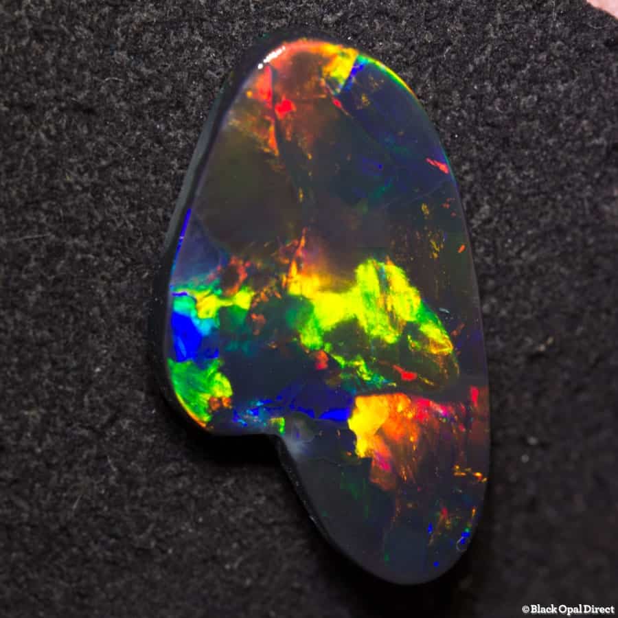 4.63 ct gem palette shape black opal - Image 12