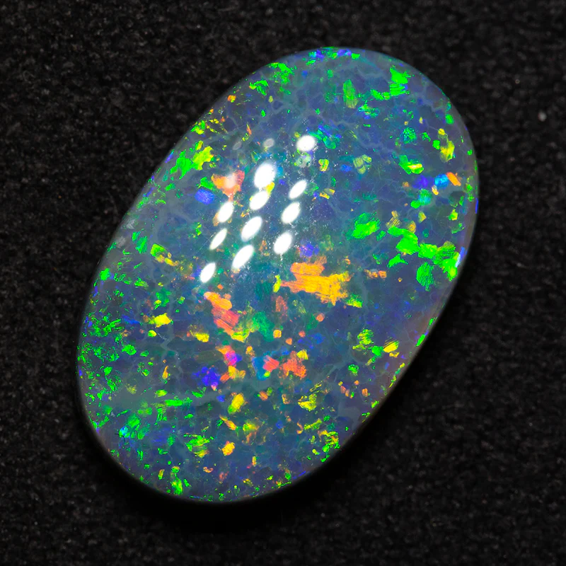 4.68 ct black opal 15.3x9.8x4.7mm - Image 3