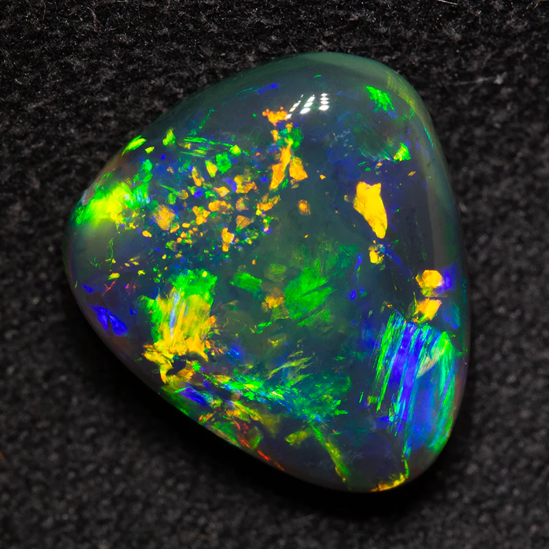 4.68 ct gem black opal 12.3x11x5.6mm - Image 3