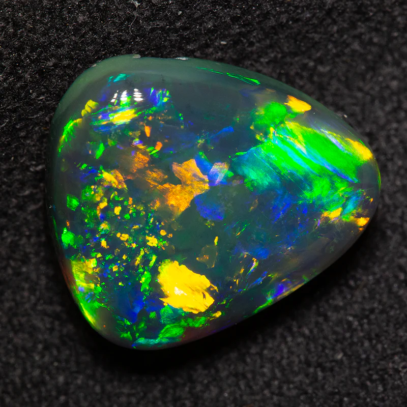 4.68 ct gem black opal 12.3x11x5.6mm - Image 4