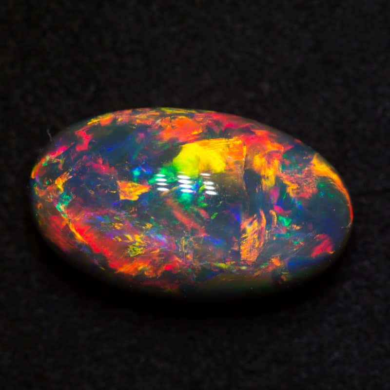 4.78 ct gem black opal 13.7x7.9x7.1mm - Image 4