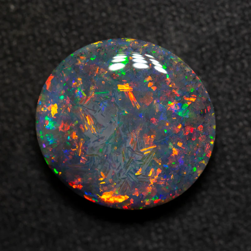 4.80 ct gem black opal 12.8x11.9x5.1mm - Image 2