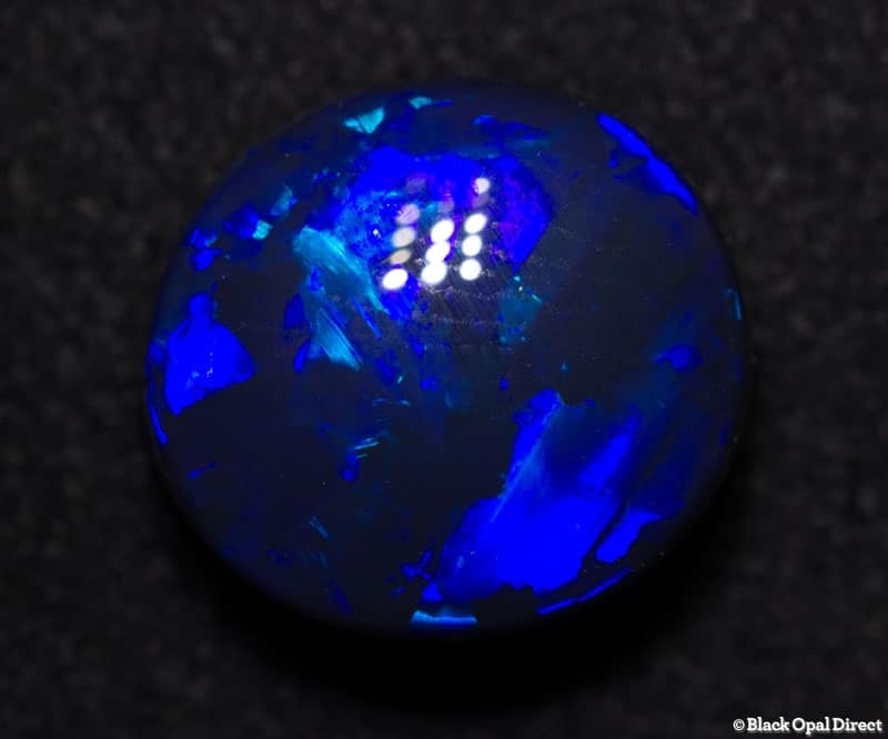 4.89 ct gem blue opal 12x11x6mm - Image 4