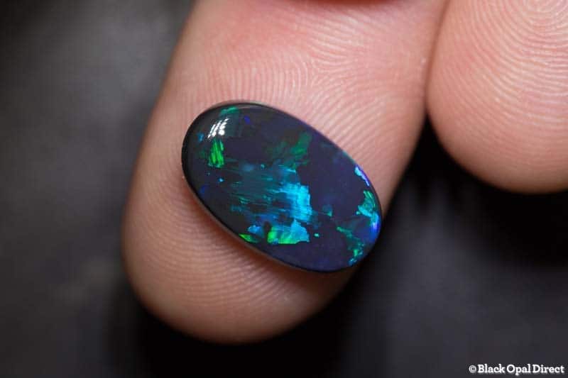 4.90 ct black opal 15x10x4mm - Image 2