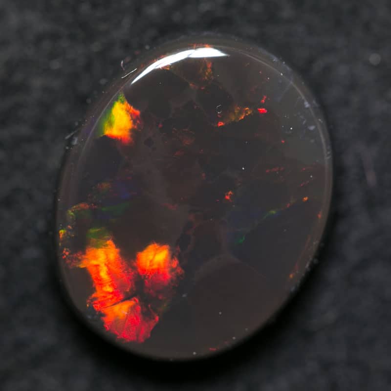 4.97 ct black opal 14x11x4.5mm - Image 3