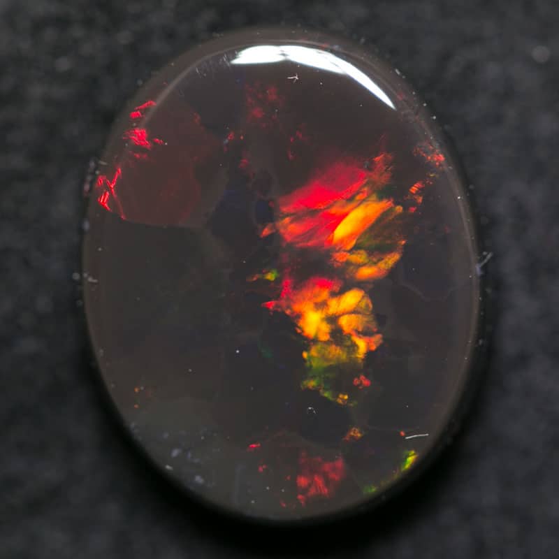 4.97 ct black opal 14x11x4.5mm - Image 5